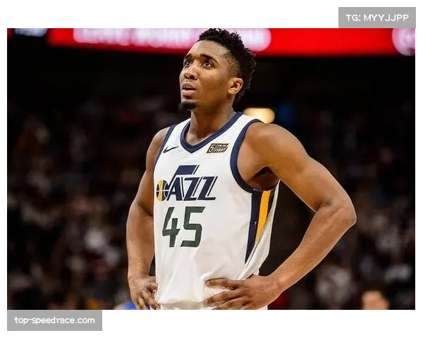 MRI结果显示骑士队后卫多诺万·米切尔小腿伤势无碍，被列入每日观察名单